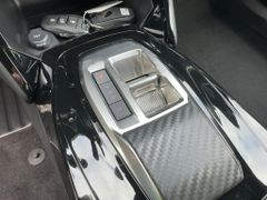 Foto Nummer 18: PEUGEOT 2008