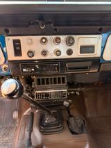 Toyota Land Cruiser - blaue Toyota Land Cruiser