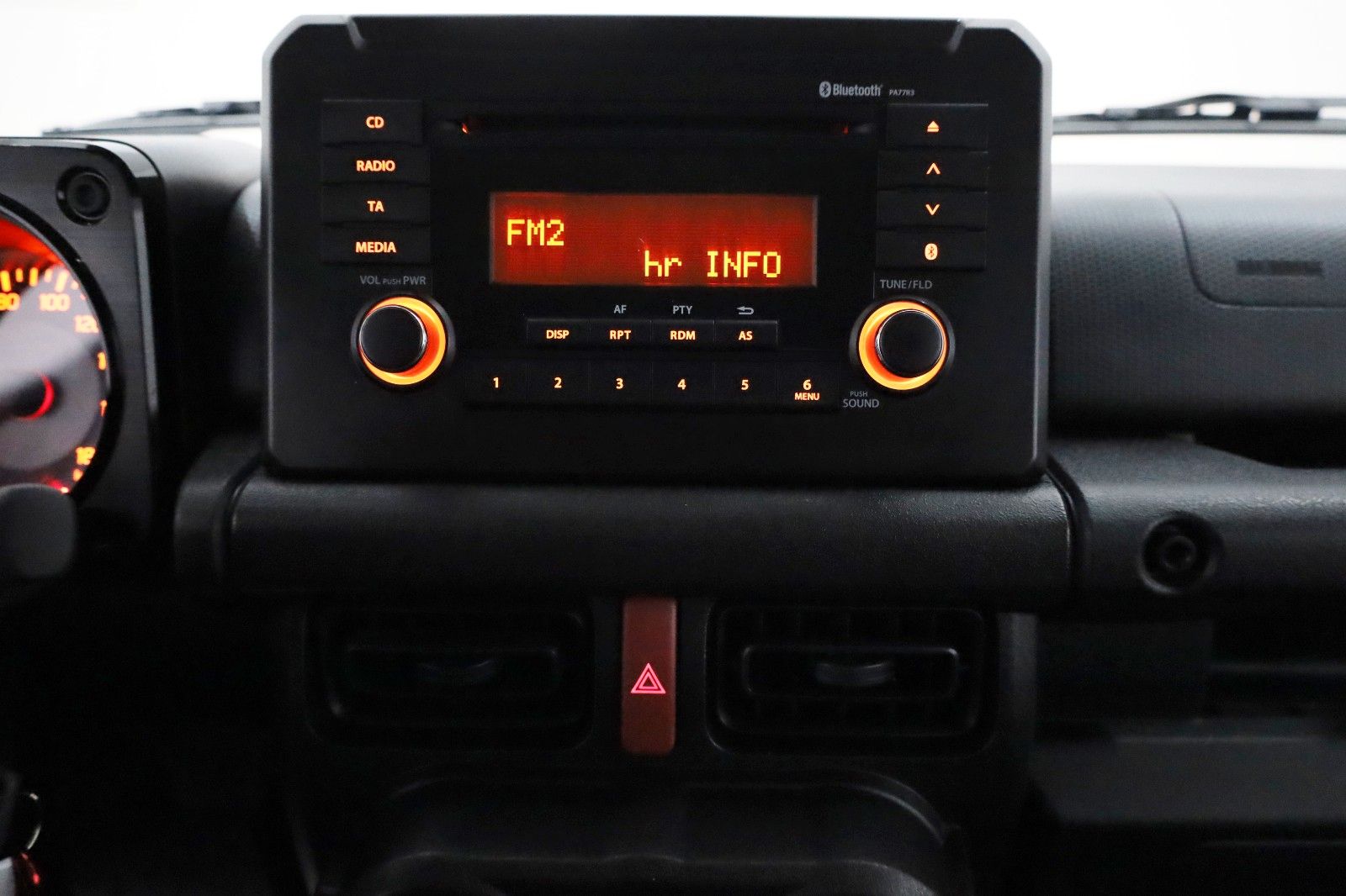 Fahrzeugabbildung Suzuki Jimny Comfort AllGrip NFZ, Foliert,Seilwinde