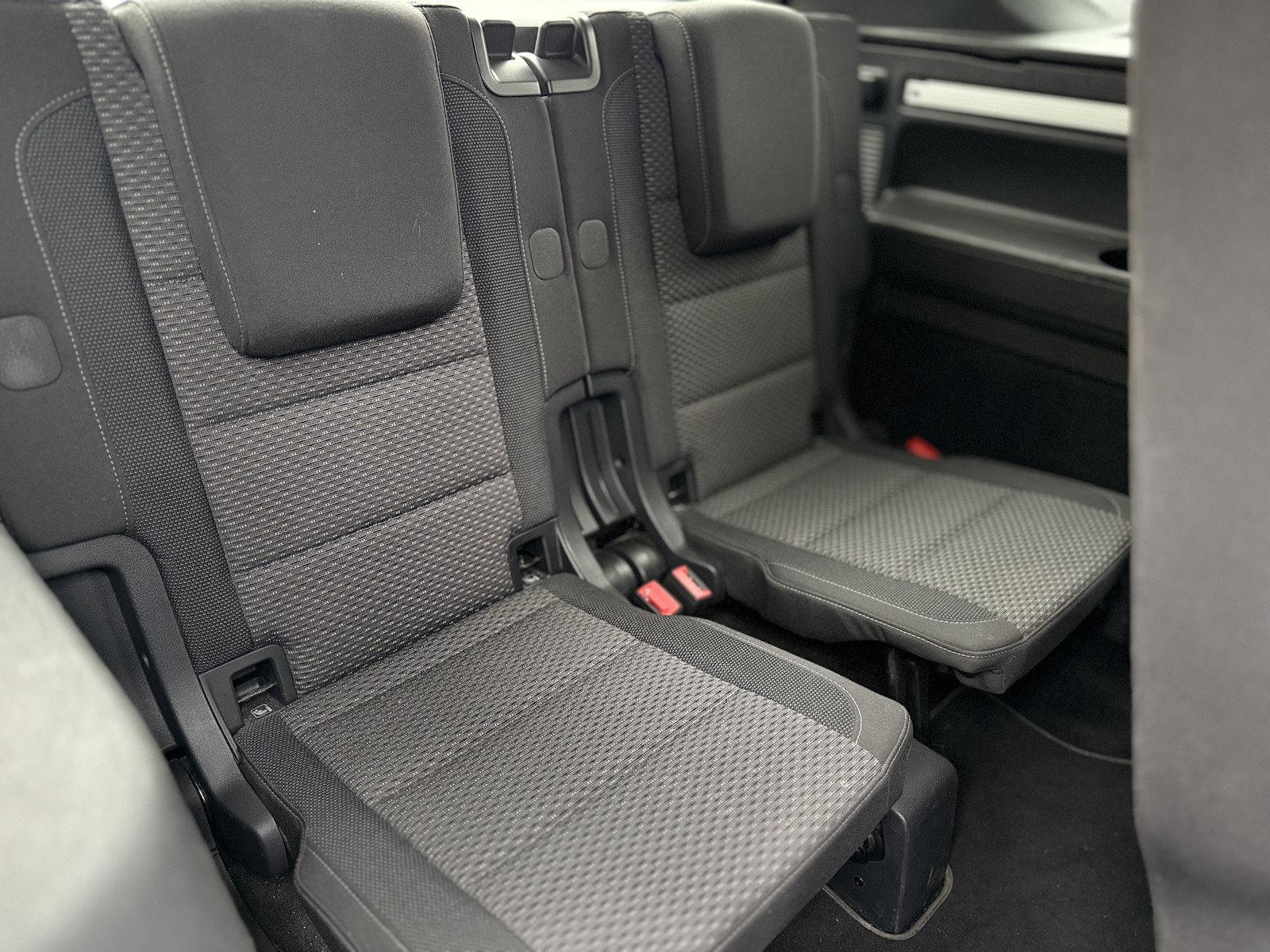 Volkswagen Touran 1.Hd / Automatik / AHK / 7 Sitze / Navi, миниатюра 22