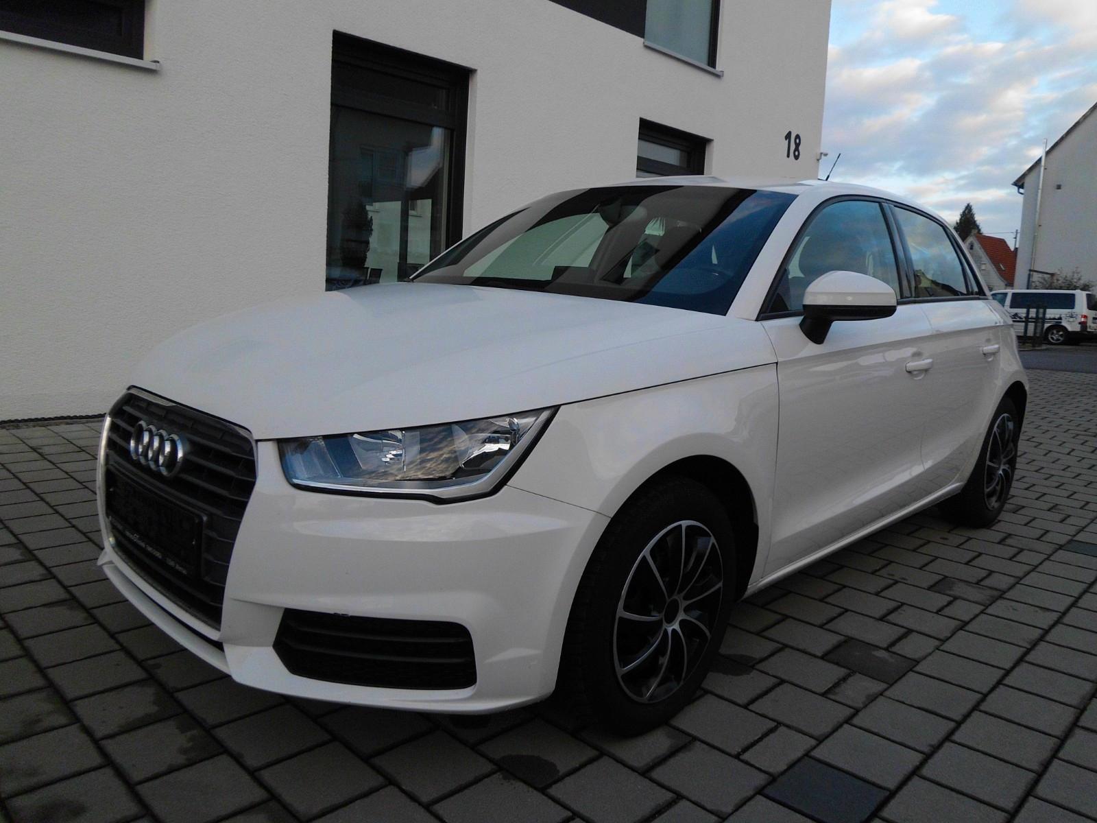 Audi A1 Sportback basis EURO6!!! Tel.01738591488
