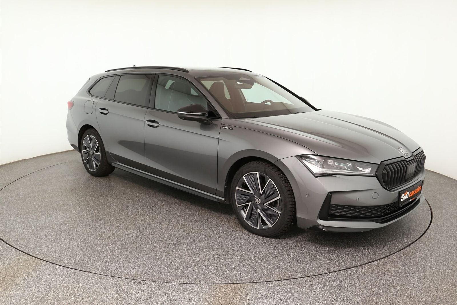 Skoda Superb 2.0 TSI Sportline|HUD|PANO|AreaView|AHK foto 2