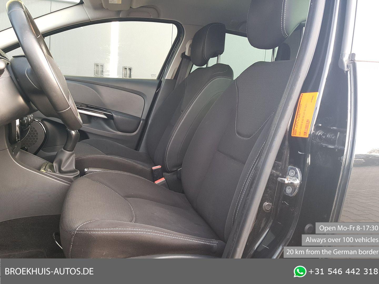 Renault Clio 2015 — photo 10