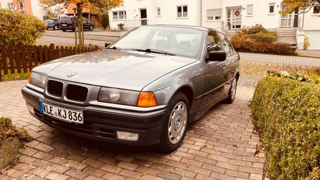 BMW 318i  Automatik, 30 J. nur  67 Tkm, aus Nachlass