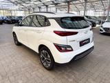 Hyundai Kona Select  ACC|Kamera|PDC - weiße Hyundai KONA Elektro