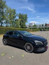 Mercedes-Benz A 250 Sport 4MATIC DCT Sport - Mercedes-Benz A 250 in Köln