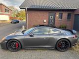 Porsche GTS 911 (991.2) Sportresponse, F1 Center-Lock - graue Porsche 992