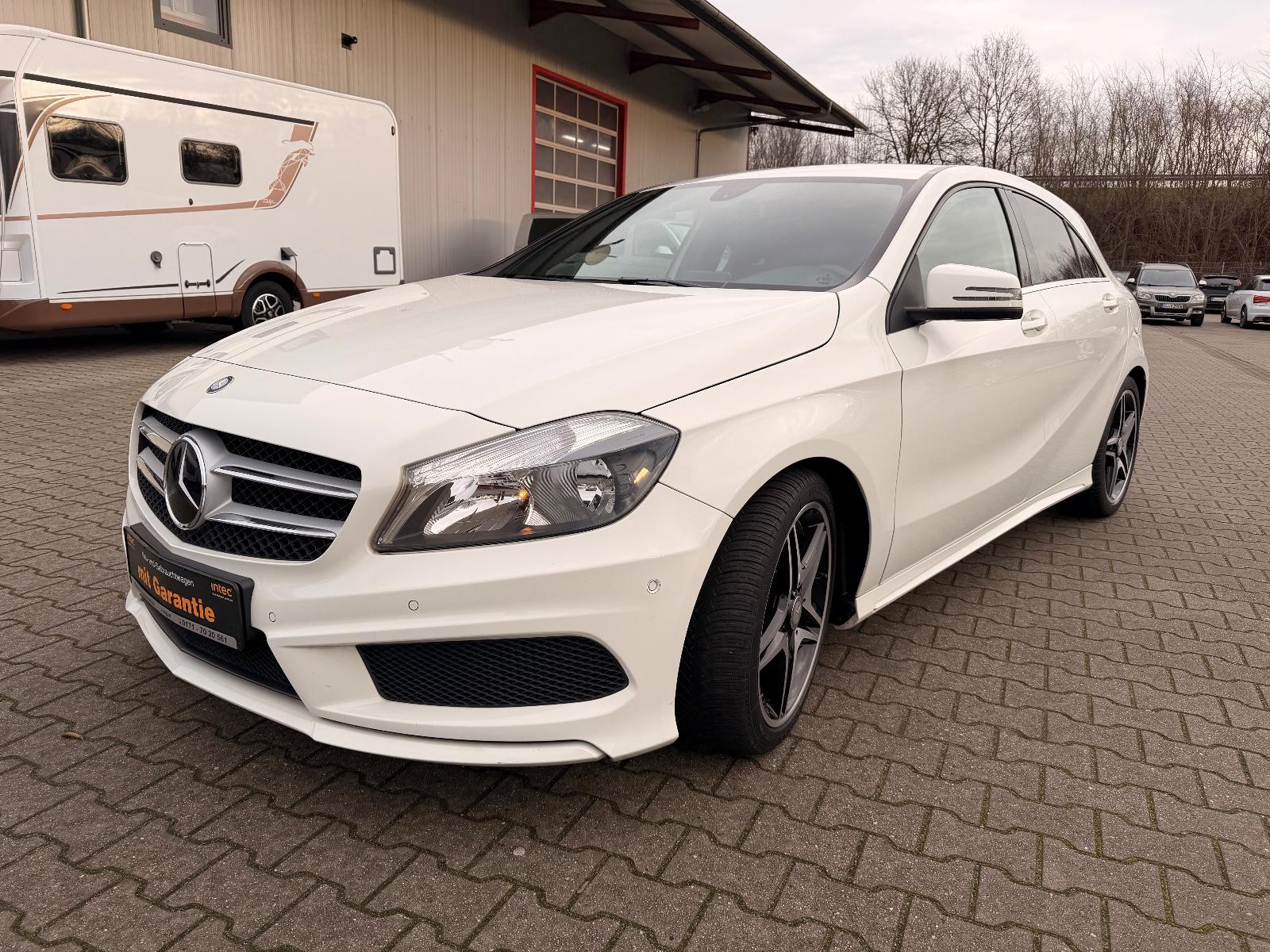 Mercedes-Benz A 180 BlueEffic. * AMG Line * Leder * SHG * Temp