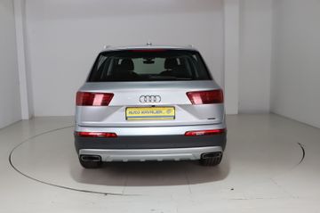 Audi Q7 - 6
