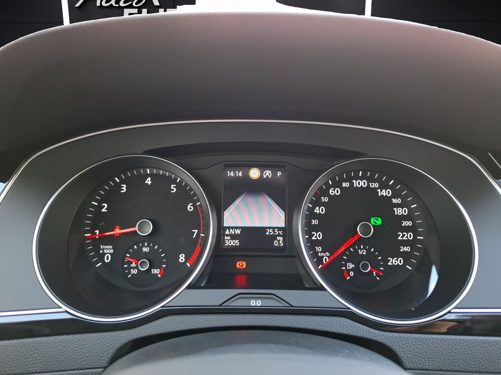 Fahrzeugabbildung Volkswagen Passat Variant TSI Business DSG STH Matrix Navi