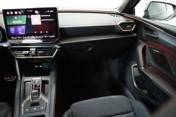 Cupra Leon Sportstourer 1.5 AHK Pano 19Zoll Sennheiser