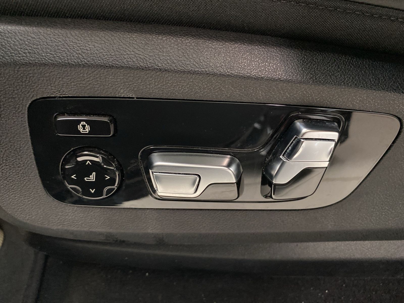 BMW X6 M60 - Bild 21