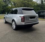 Land Rover Range Rover 4.4 SDV8 Autobiography Autobiography - silberne Land Rover Range Rover