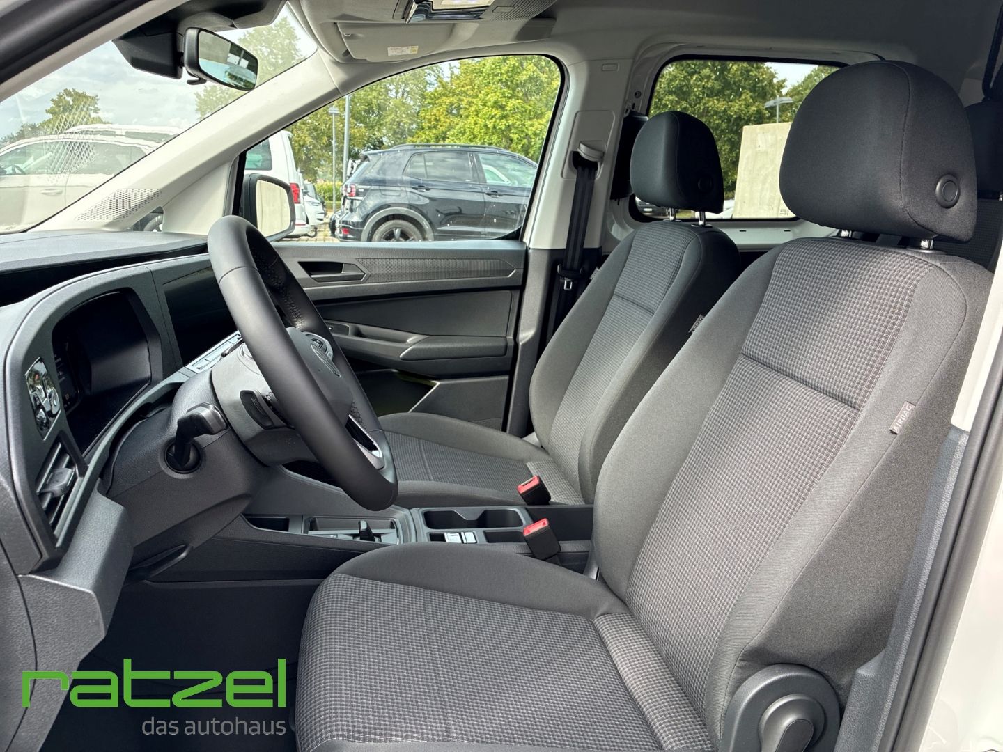 Fahrzeugabbildung Volkswagen Caddy Flexible KR AHK+LED+APP-Connect+CarPlay