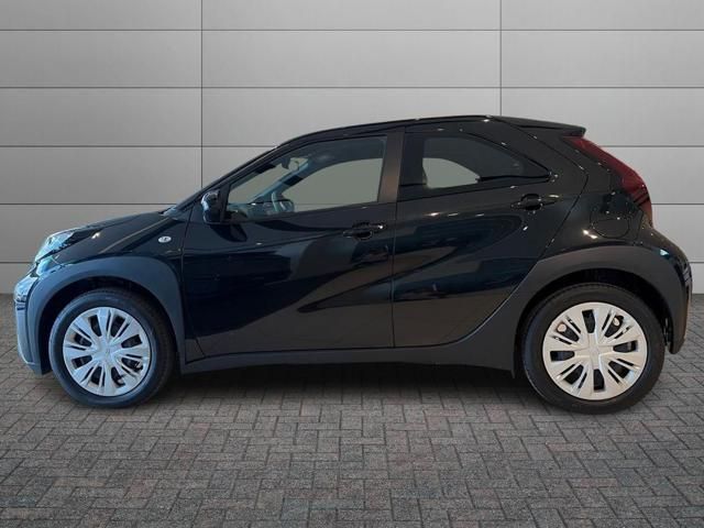 Other TOYOTA Aygo X 1.0 VVT-i 72 CV 5 porte Active imagem 2