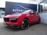 Porsche Cayenne Turbo S - Porsche Cayenne: Rot