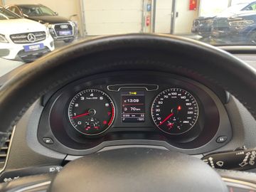 Audi Q3 2.0 TFSI quattro *2. Hand*Navi*Klima*