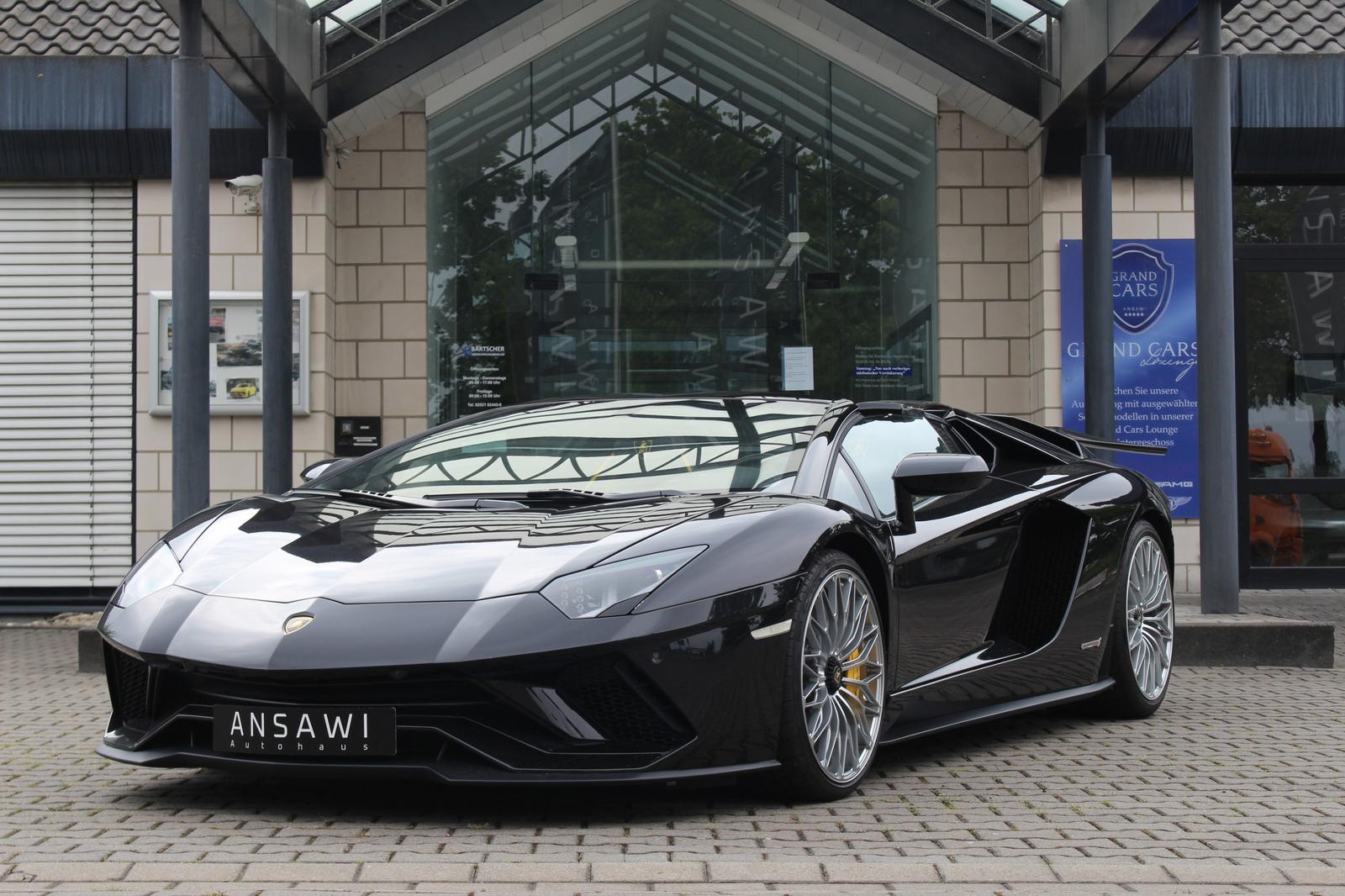Lamborghini Aventador S Roadster Sportivo Travel Pack Carbon