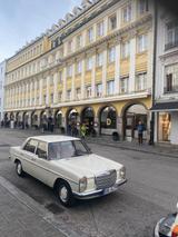 Mercedes-Benz 220 - Mercedes-Benz 220 in München
