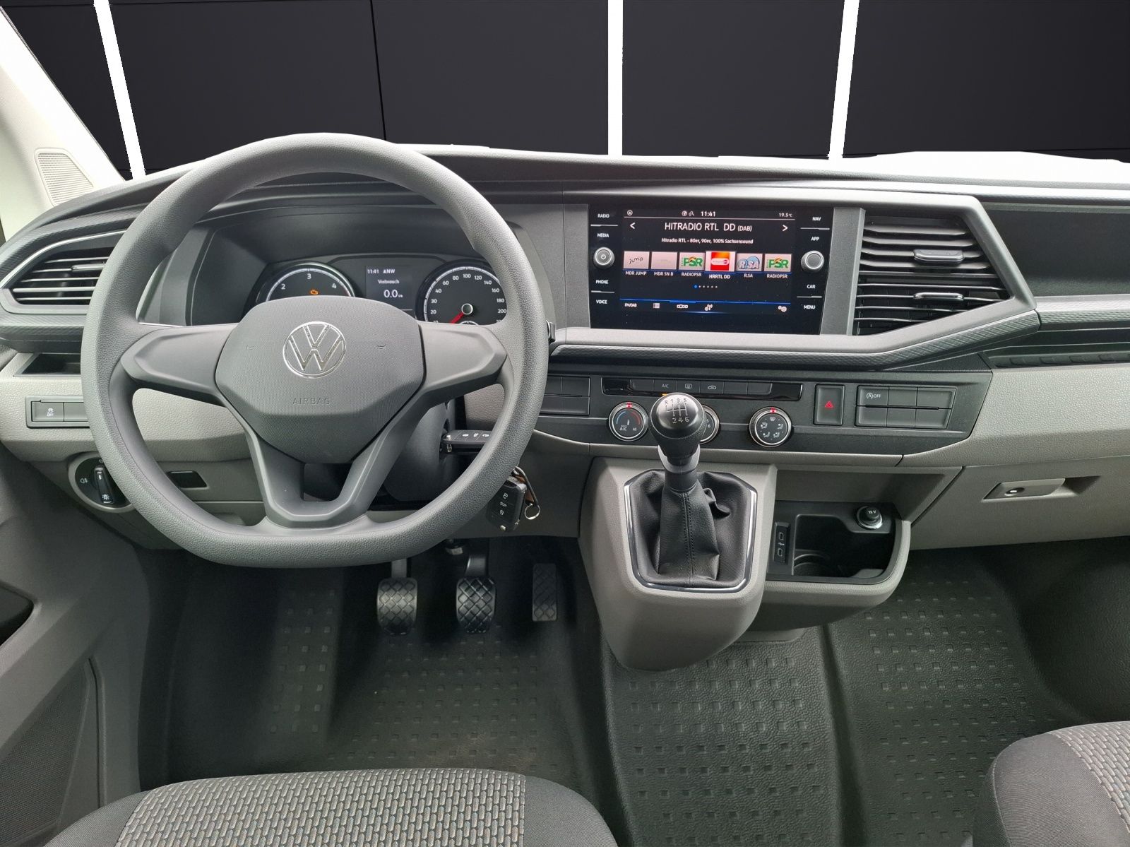 Fahrzeugabbildung Volkswagen T6 Kombi T6.1 TDI 8 Sitze LR LED Navi Klima