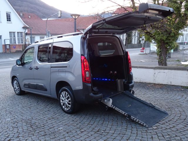 Citroën Berlingo 1.2 PureTech XL ROLLSTUHLRAMPE 1HAND
