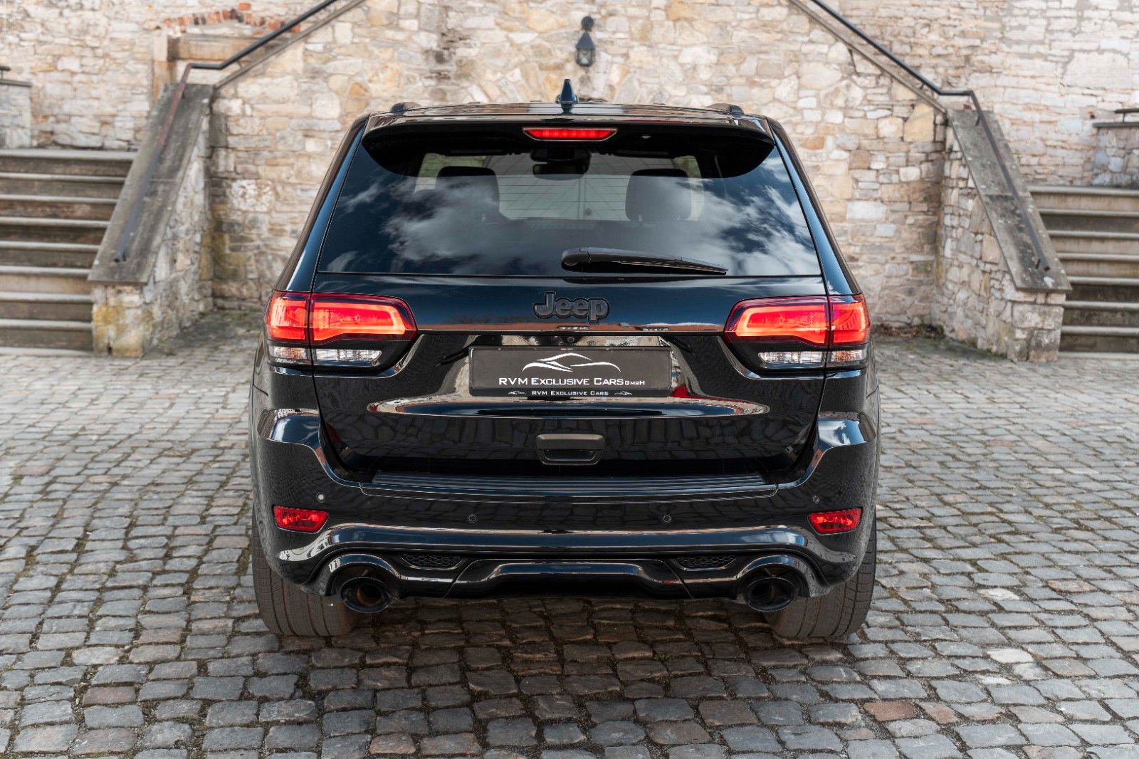 Fahrzeugabbildung Jeep Grand Cherokee 6.4l V8 HEMI SRT LPG ACC KAM