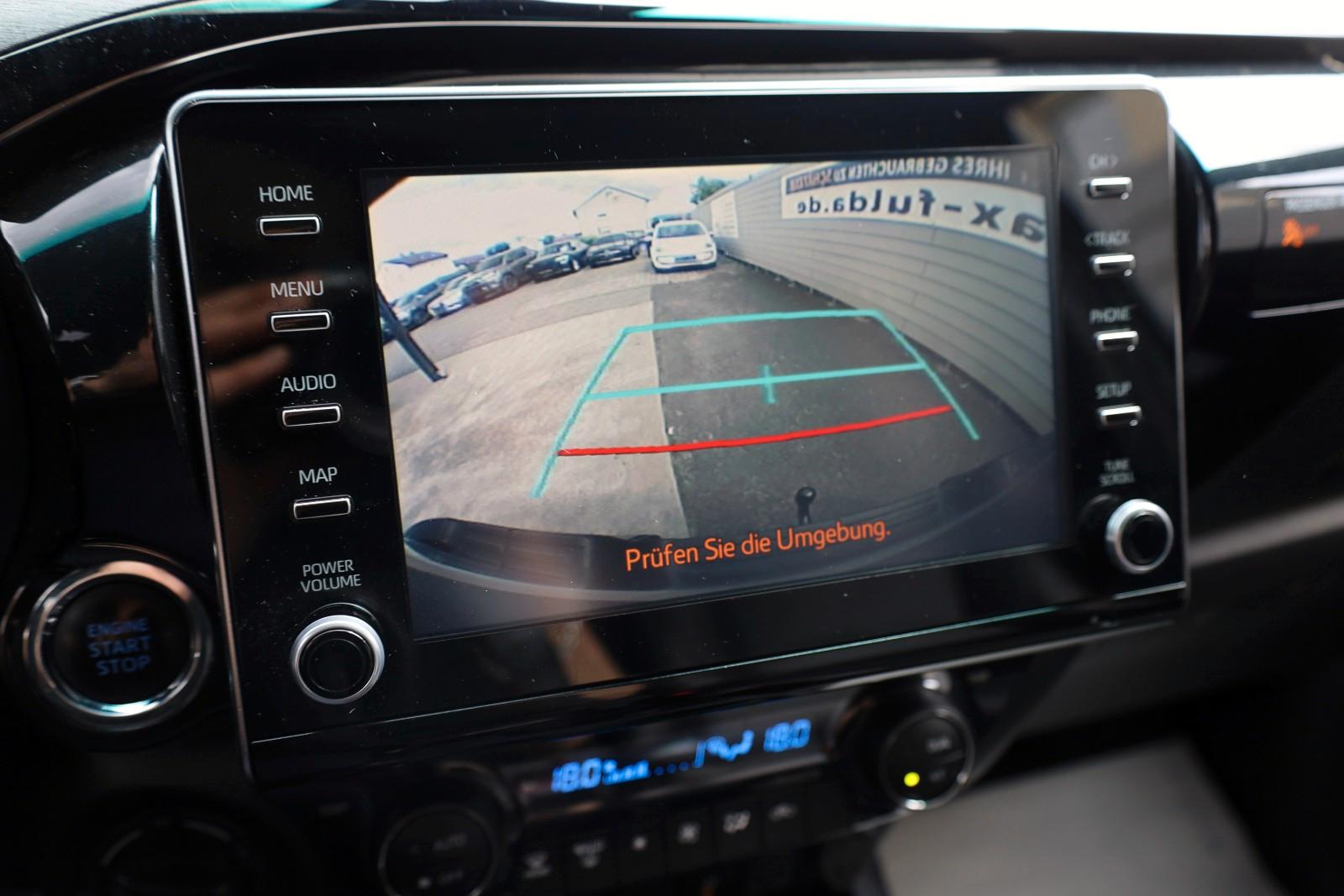 Toyota Hilux 2.8 D-4D Invincible, CarPlay, HardTop, AHK