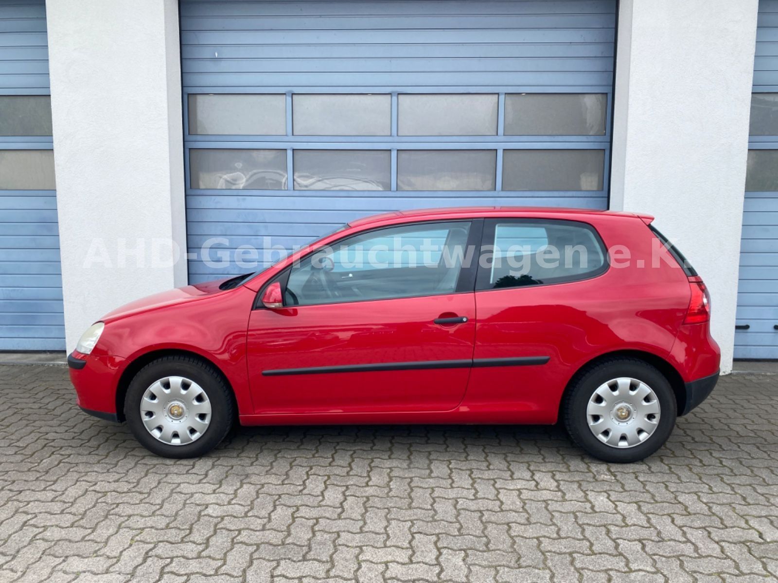 Fahrzeugabbildung Volkswagen Golf V 1.6 Automatik