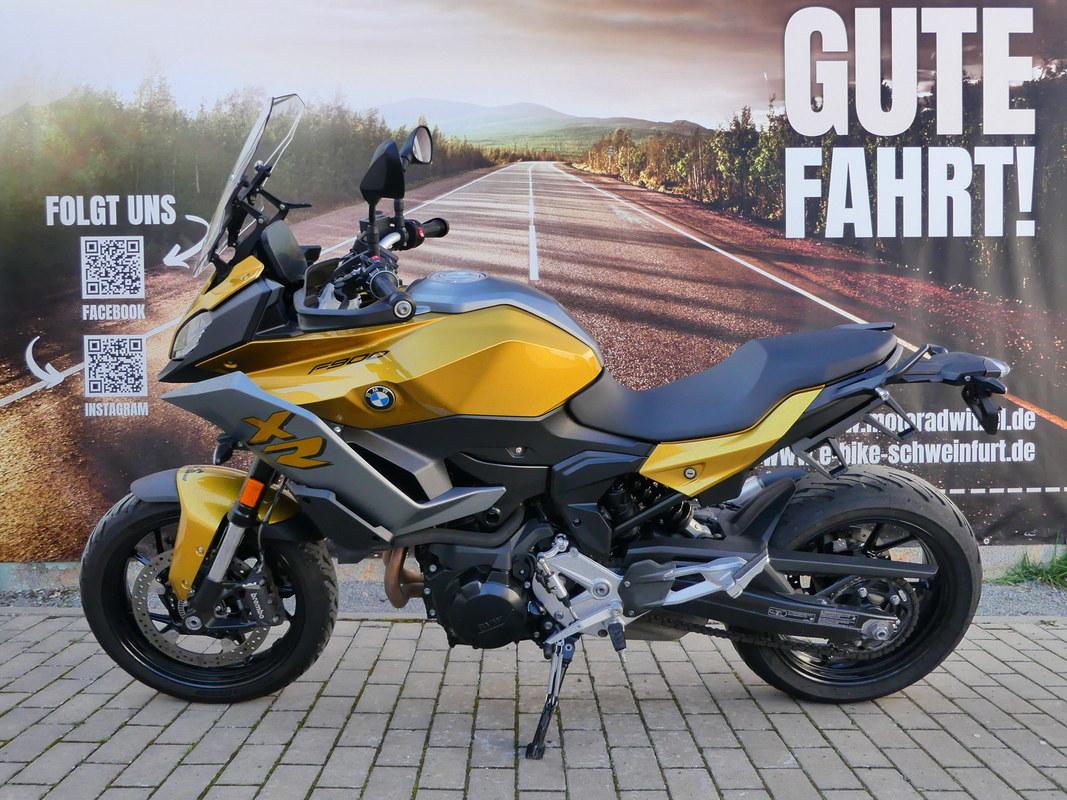 BMW F 900 XR 