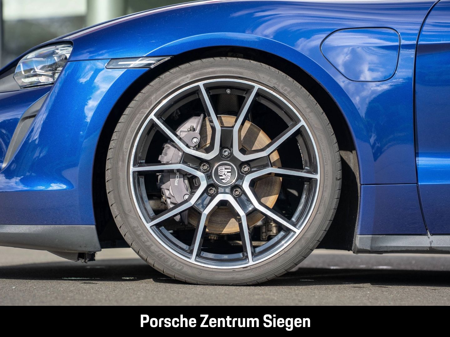 Porsche Taycan Performance Plus Chrono Pano Luft BOSE Ka foto 11