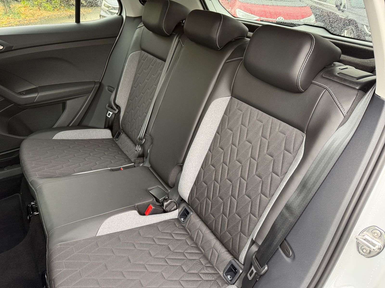 Volkswagen T-Cross - Bild 14