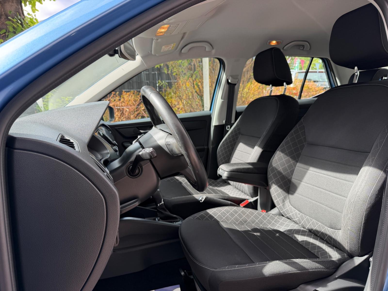 Skoda FabiaStyle/Klima.A/Sitz-H/PDCx2/Garantie/Tüv-Neu