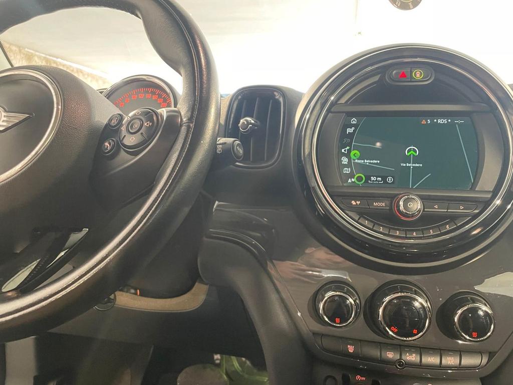 MINI Cooper D Countryman