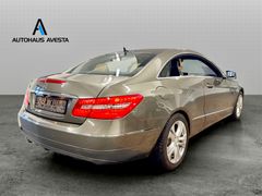 MERCEDES-BENZ E 250 CDI BE/ DESIGNO/PANORAMA/ CARPLAY/ R-KAM MERCEDES-BENZ E 250 CDI BE/ DESIGNO/PANORAMA/ CARPLAY/ R-KAM