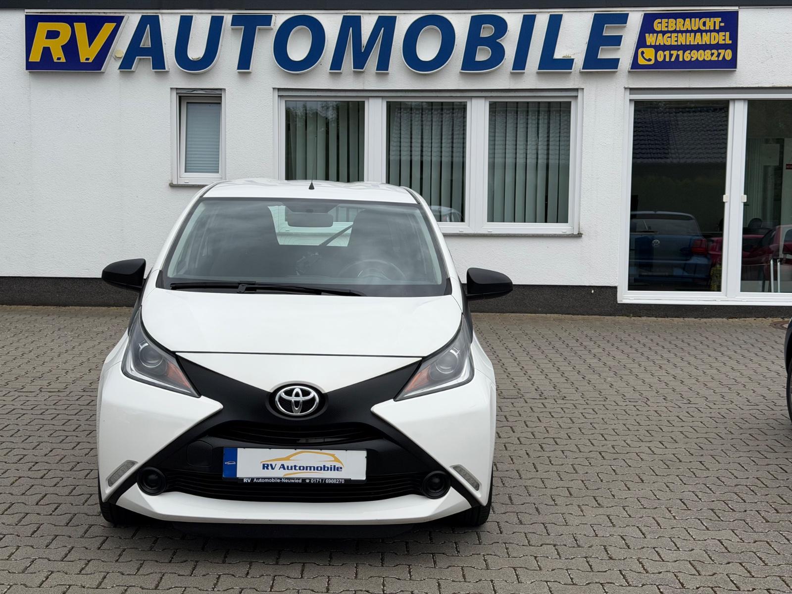 Toyota Aygo AYGO x