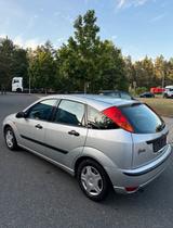 Ford Focus M1 - Ford Focus aus 2003: Kombi