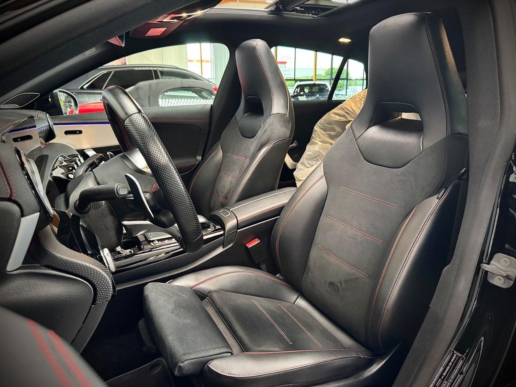 Mercedes-Benz CLA 45 AMG Shooting Brake