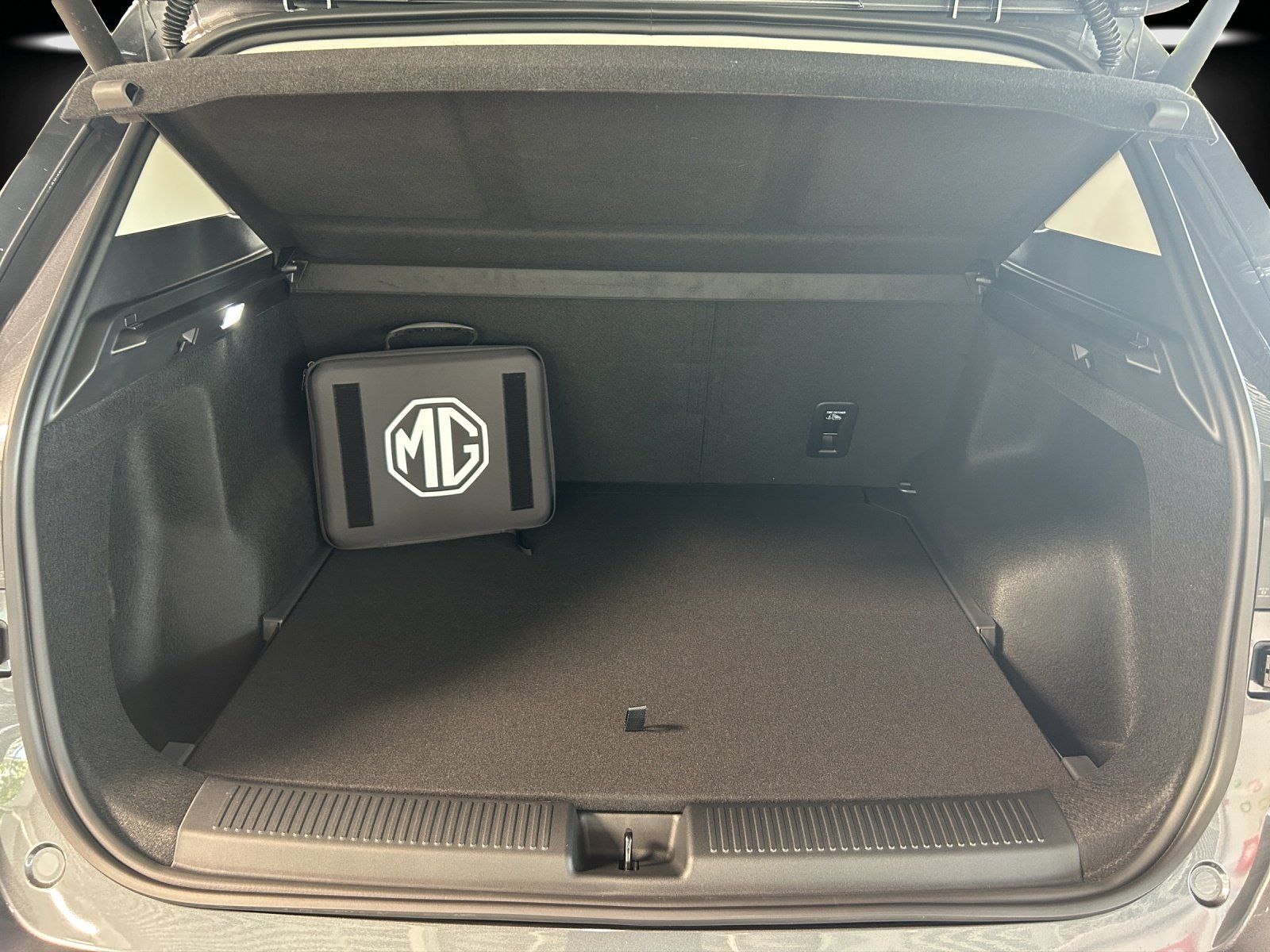 Fahrzeugabbildung MG MG S5 Luxury EV