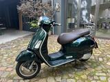 Vespa GTS300 touring hpe dunkelgrün und braunes Leder! - VESPA GTS 300 TOURING