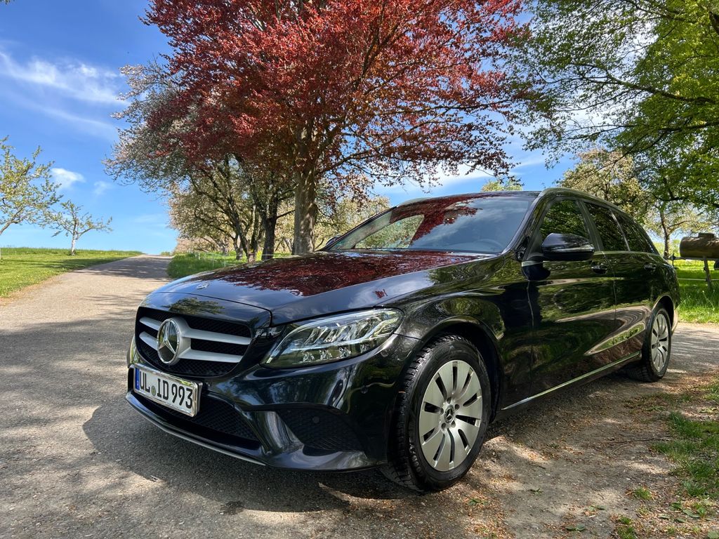 Image of Mercedes-Benz C 200