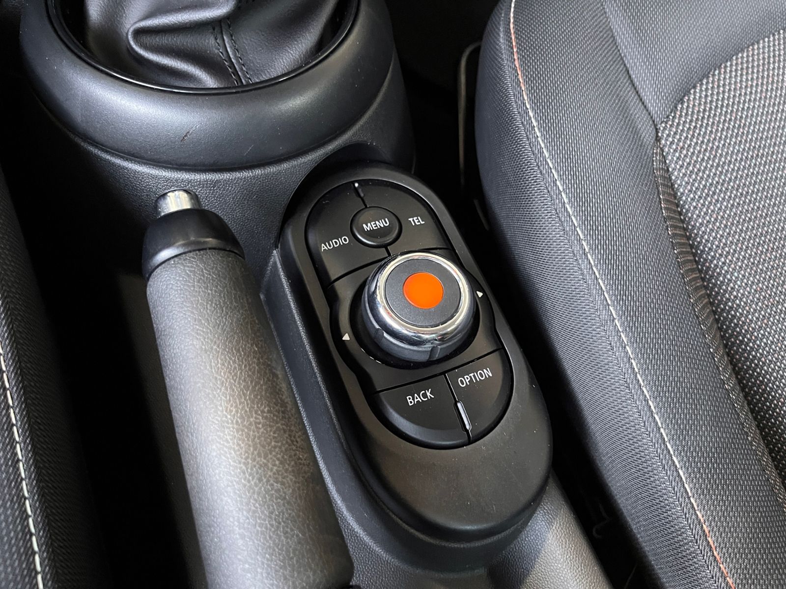 Fahrzeugabbildung MINI Cooper KLIMA PDC SHZ ALU