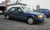 Mercedes-Benz E 230 - Mercedes-Benz E 230 von privat