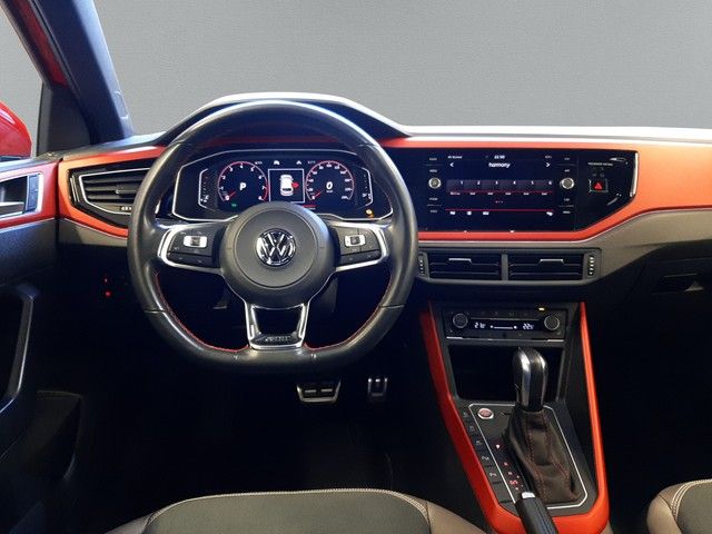 Fahrzeugabbildung Volkswagen Polo VI GTI 2.0TSI DSG Navi Pano Kamera ACC