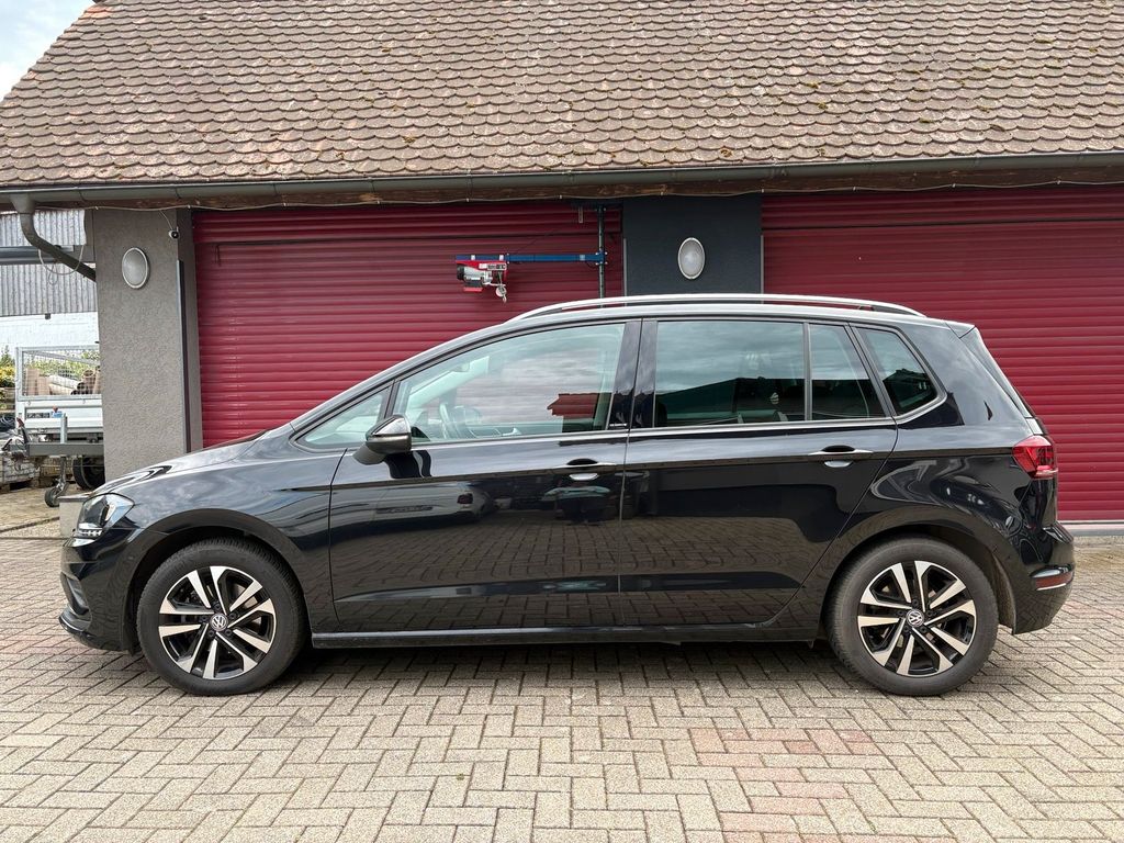 Image of Volkswagen Golf Sportsvan