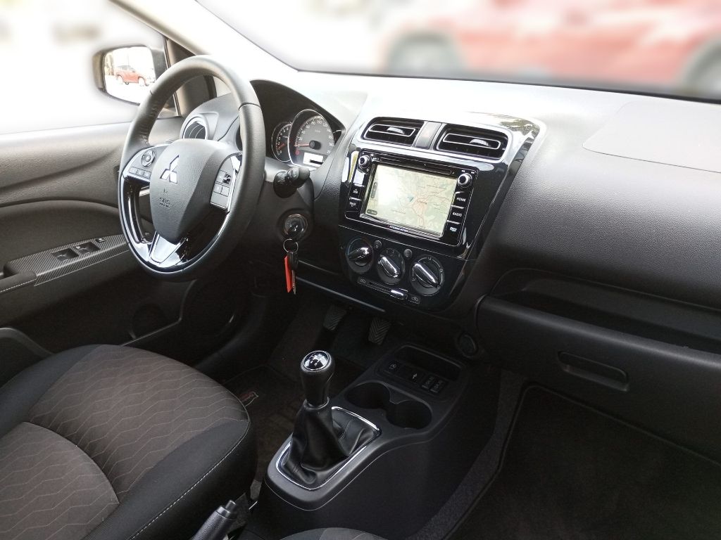 Fahrzeugabbildung Mitsubishi Space Star Intro Edition+1.2 5-Gang