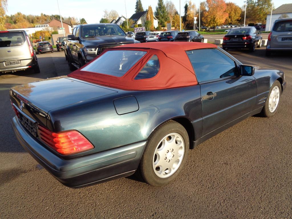 Mercedes-Benz SL 320