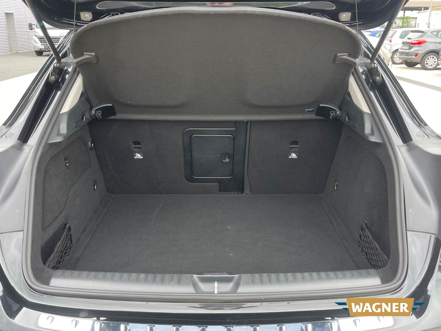 Fahrzeugabbildung Mercedes-Benz GLA 220 CDI d Sitzheizung Klimaautomatik