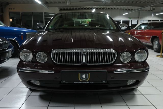 Fahrzeugabbildung Jaguar Daimler Super Eight/Rarität im Bestzustand