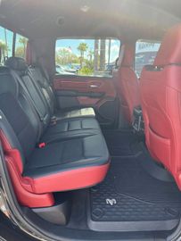 Dodge RAM Rebel 1500 4x4 Crew Cab unfallfrei