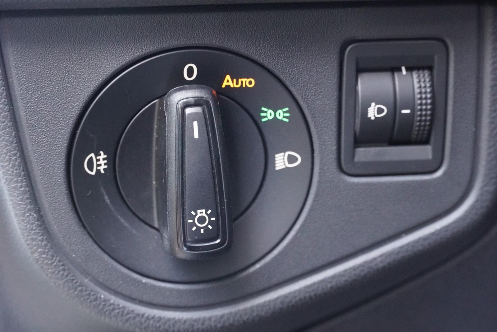 Volkswagen Taigo 1.0 TSI Life LED Spurhalte App Connect, миниатюра 12